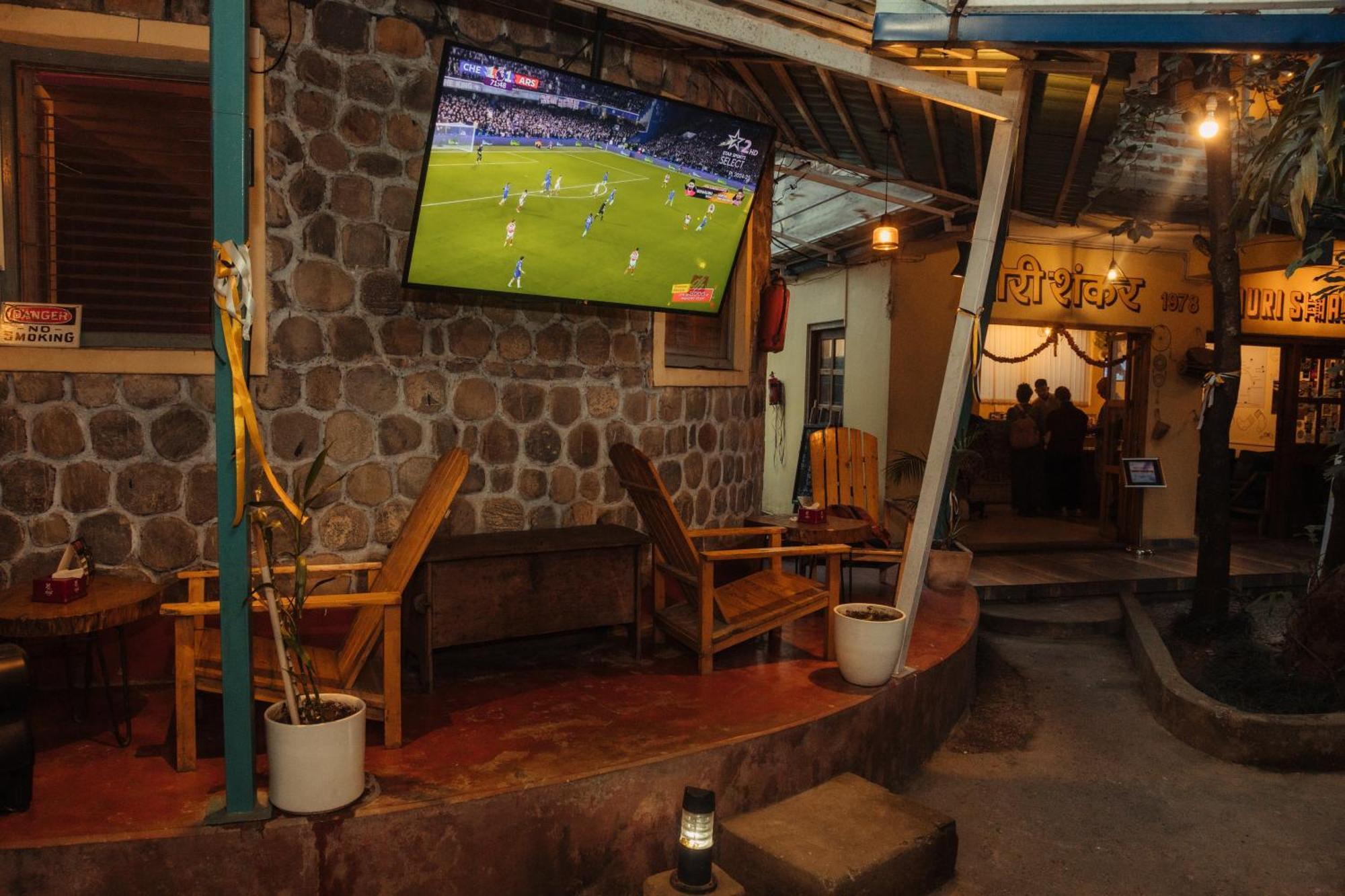 Gaurishankar Backpackers Hostel Pokhara Luaran gambar