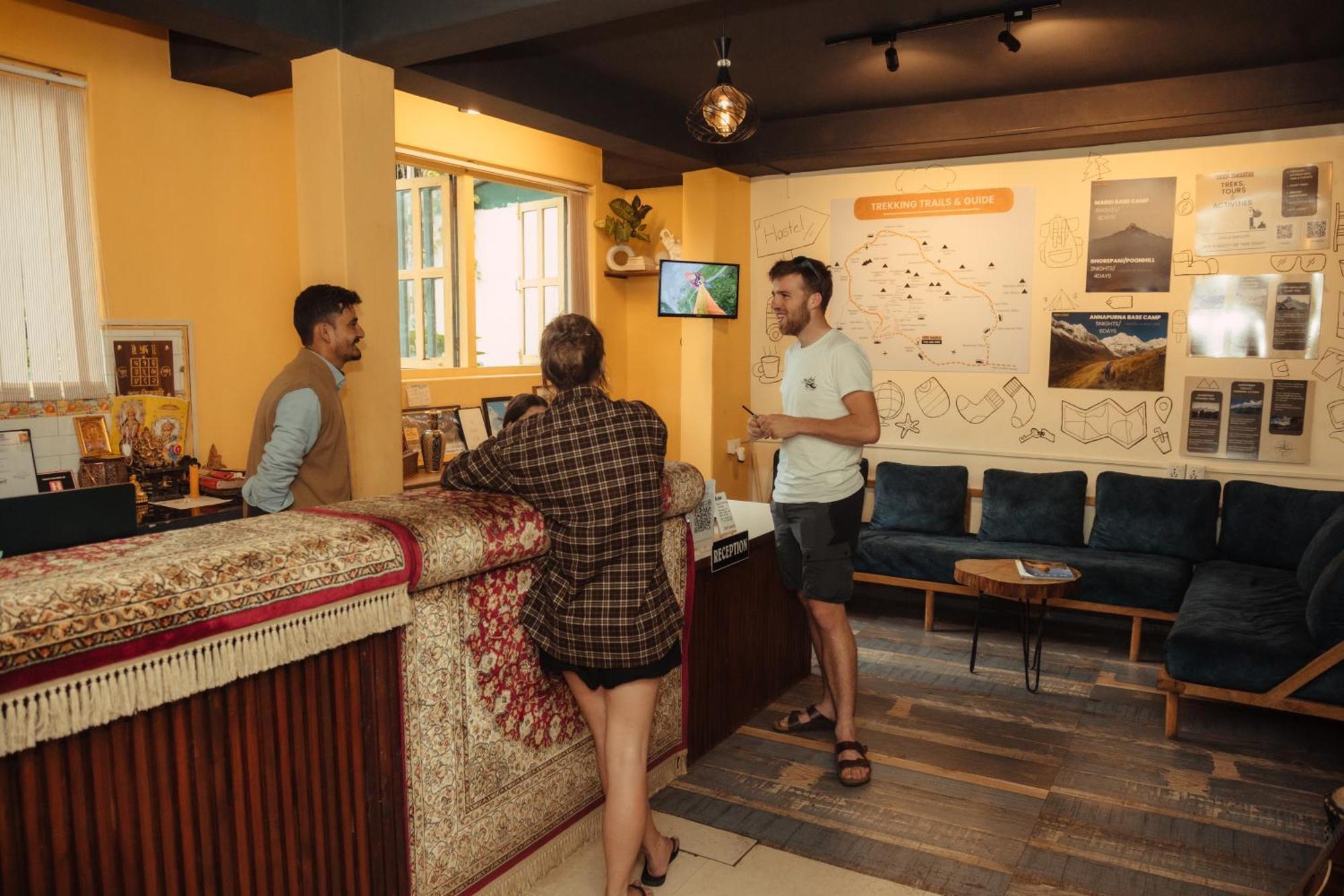 Gaurishankar Backpackers Hostel Pokhara Luaran gambar