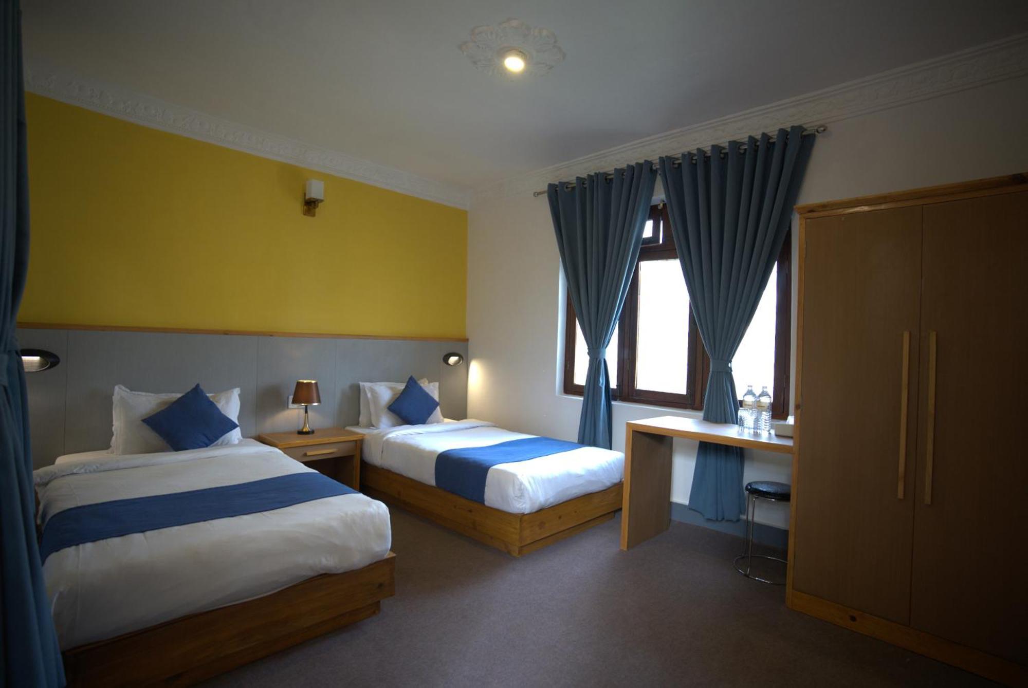 Gaurishankar Backpackers Hostel Pokhara Luaran gambar