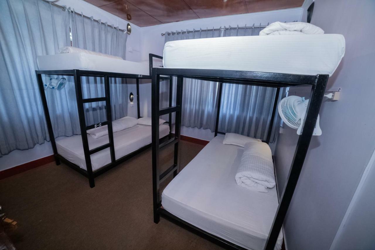 Gaurishankar Backpackers Hostel Pokhara Luaran gambar