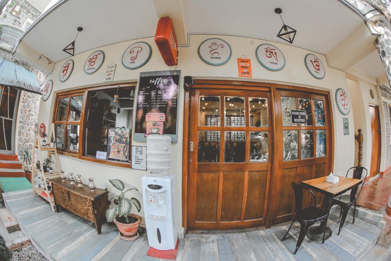 Gaurishankar Backpackers Hostel Pokhara Luaran gambar