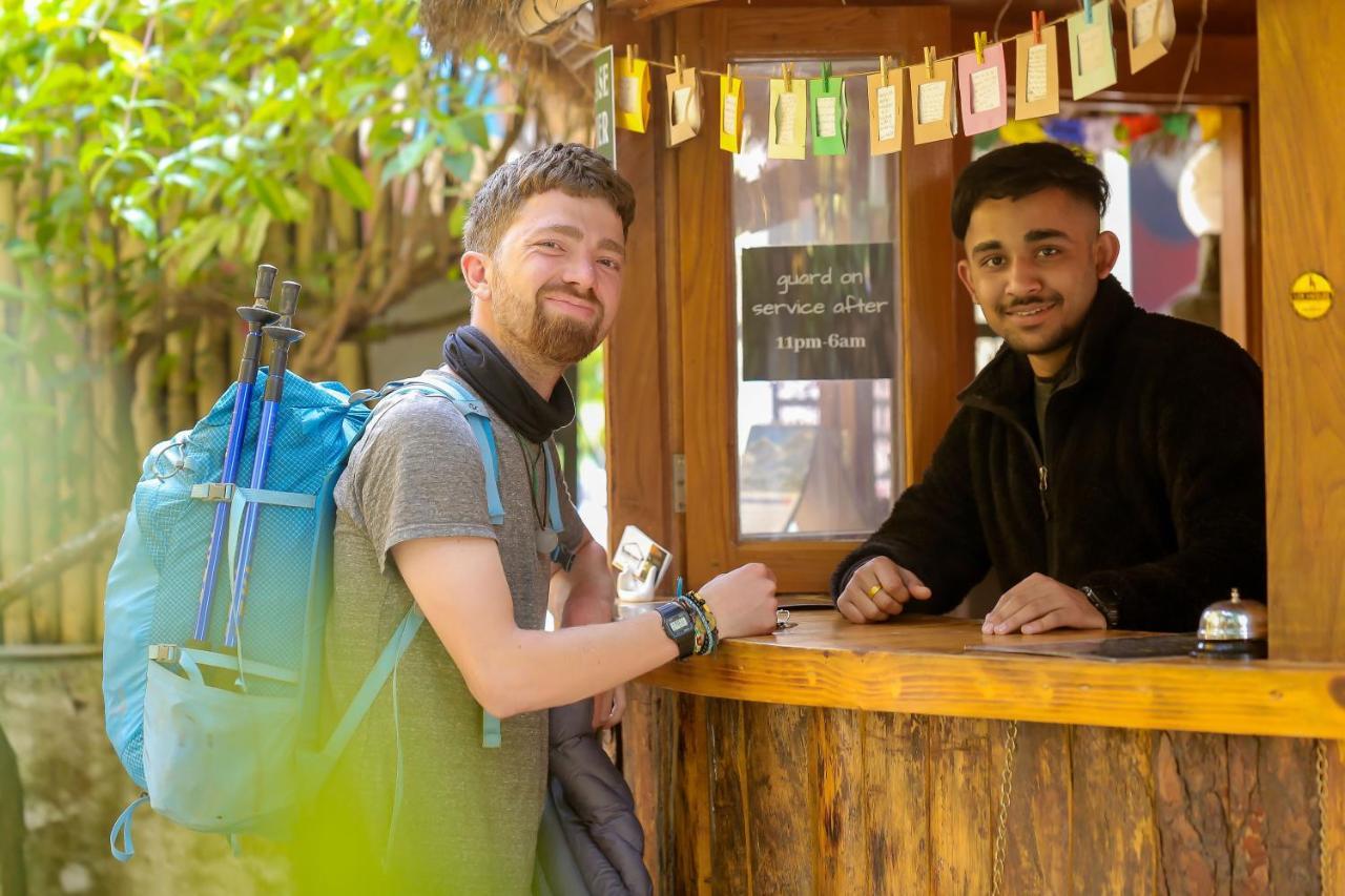 Gaurishankar Backpackers Hostel Pokhara Luaran gambar
