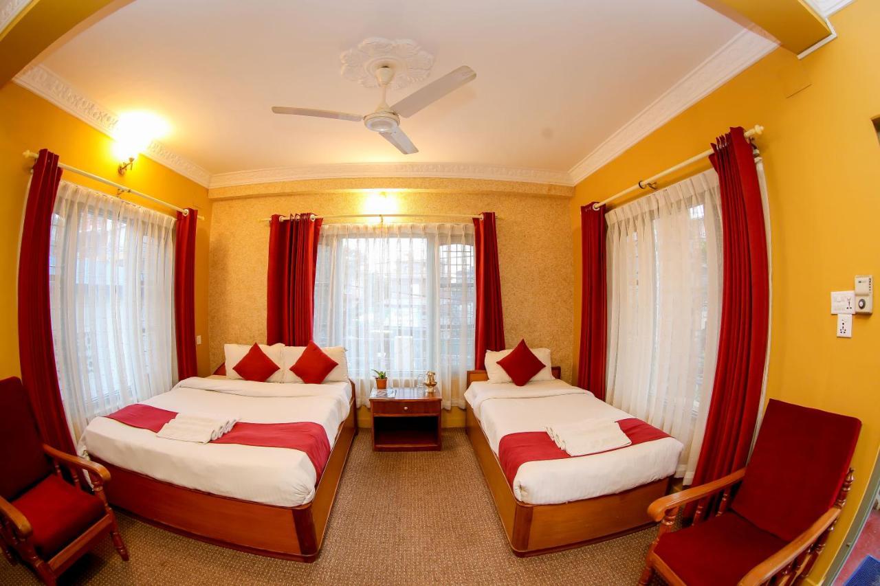 Gaurishankar Backpackers Hostel Pokhara Luaran gambar